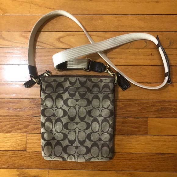 Coach signature messenger crossbody bag - Picture 2 of 3